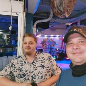 Meet your Posher, Syn jyn